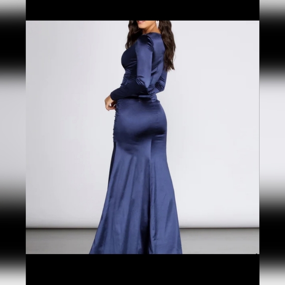 Windsor Katherine Formal Navy Satin Ruched Gown - Picture 2 of 4